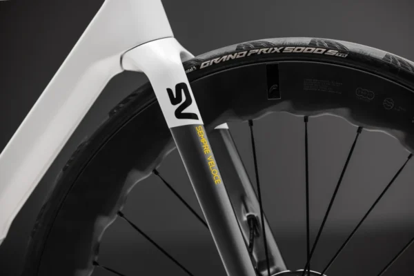 Basso-SV-Elan-White-4
