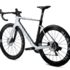 Factor Ostro VAM-fiets in Pearl White, 45 graden zicht vanaf de niet-aandrijfzijde
